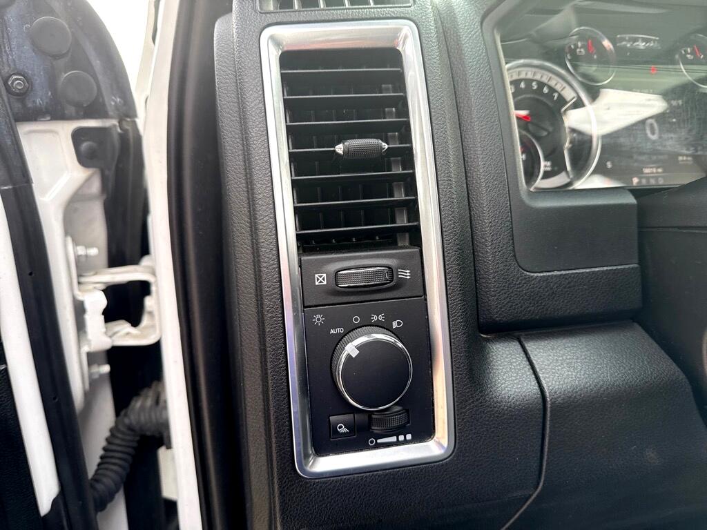 2023 Ram 1500 Classic Tradesman photo 12