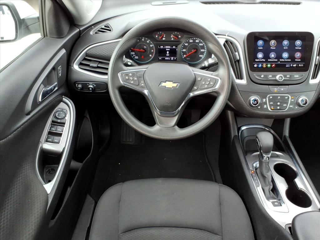 2023 Chevrolet Malibu 1LT photo 6