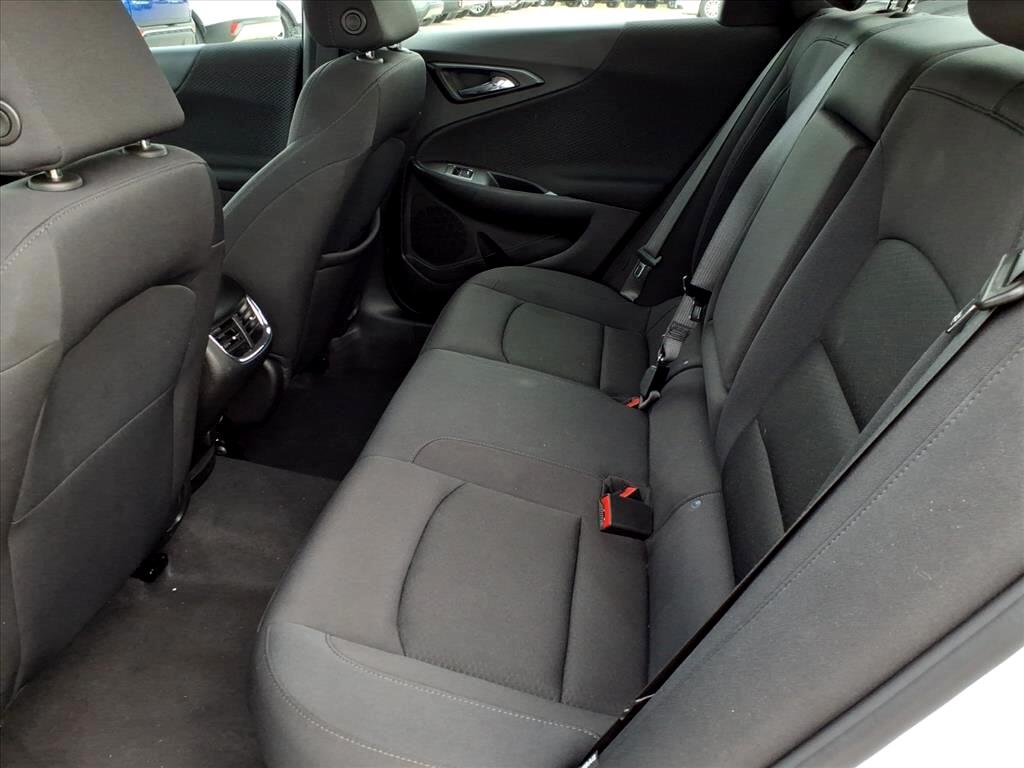 2023 Chevrolet Malibu 1LT photo 13