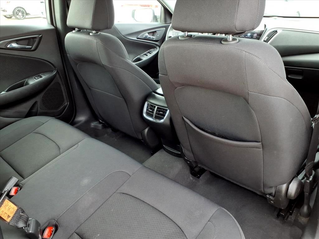 2023 Chevrolet Malibu 1LT photo 16