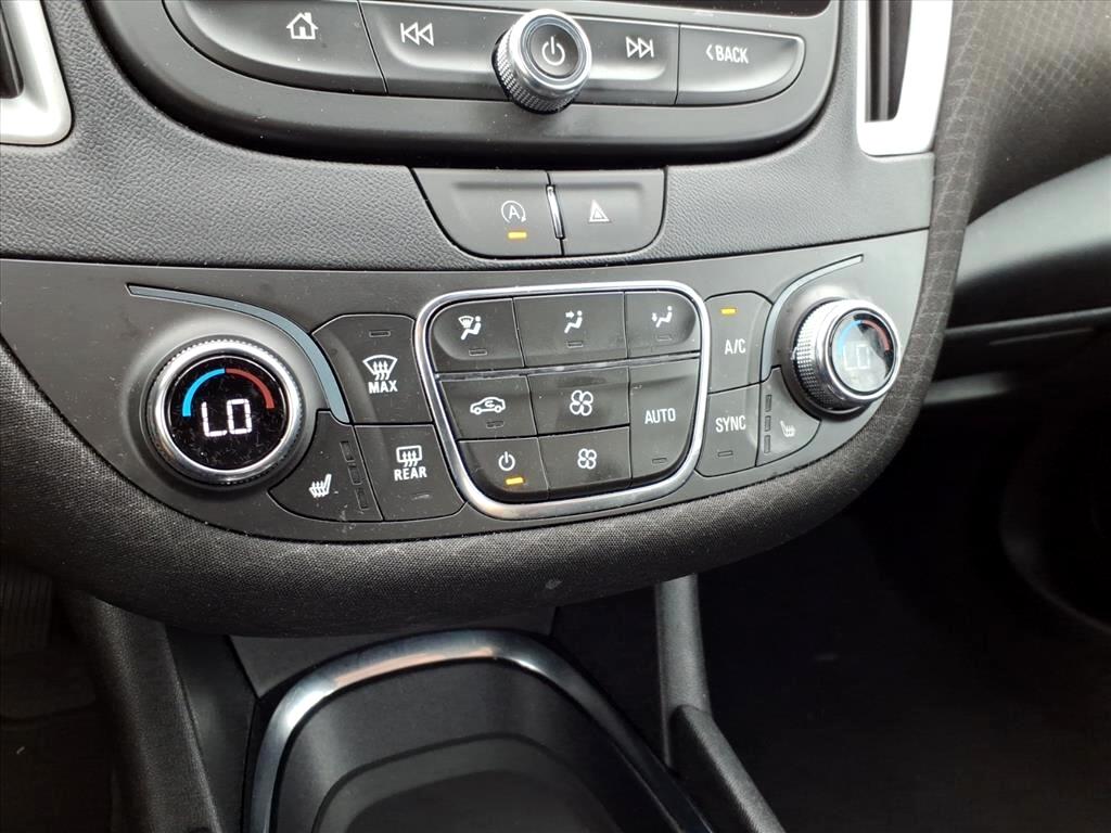 2023 Chevrolet Malibu 1LT photo 21