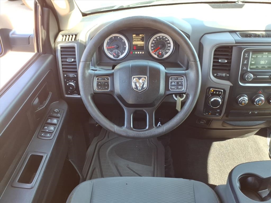 RAM 1500 Classic Tradesman Quad Cab 4WD 2019