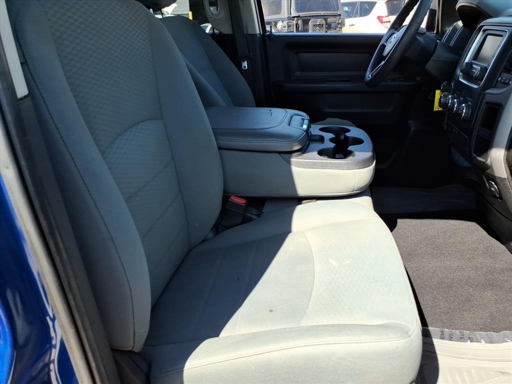 RAM 1500 Classic Tradesman Quad Cab 4WD 2019