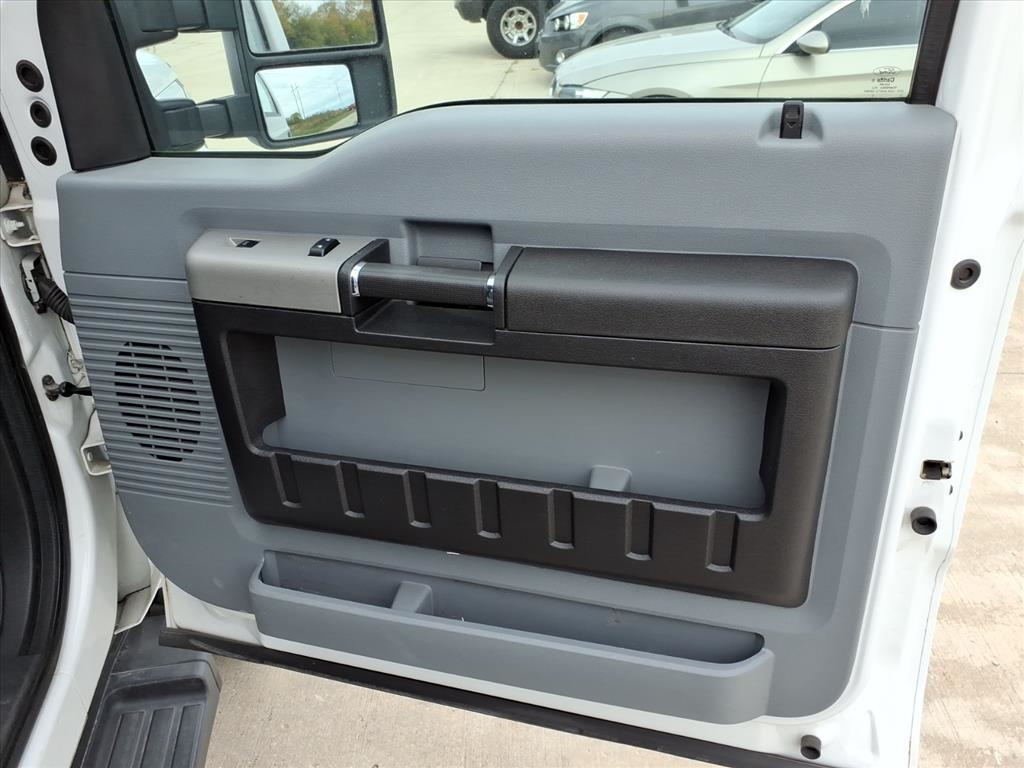 Ford F-250 SD XLT Crew Cab 4WD 2016