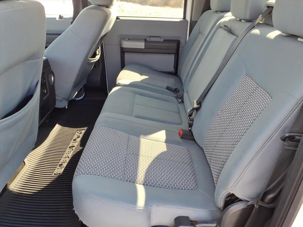 Ford F-250 SD XLT Crew Cab 4WD 2016