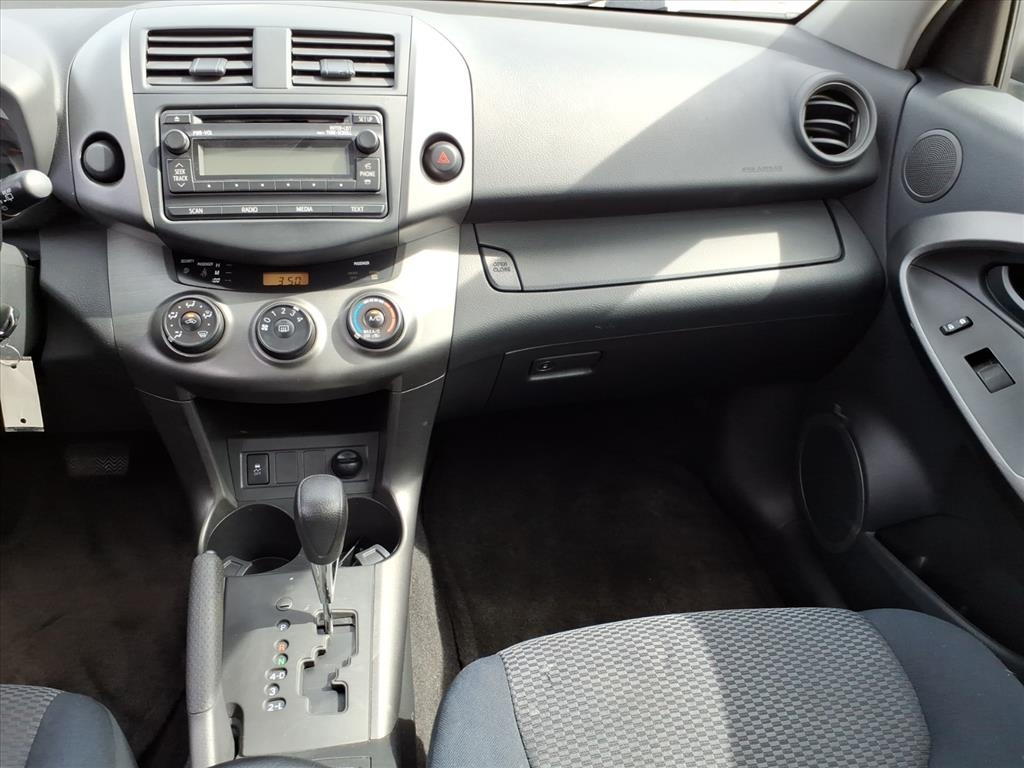 Toyota RAV4 Sport V6 2WD 2012