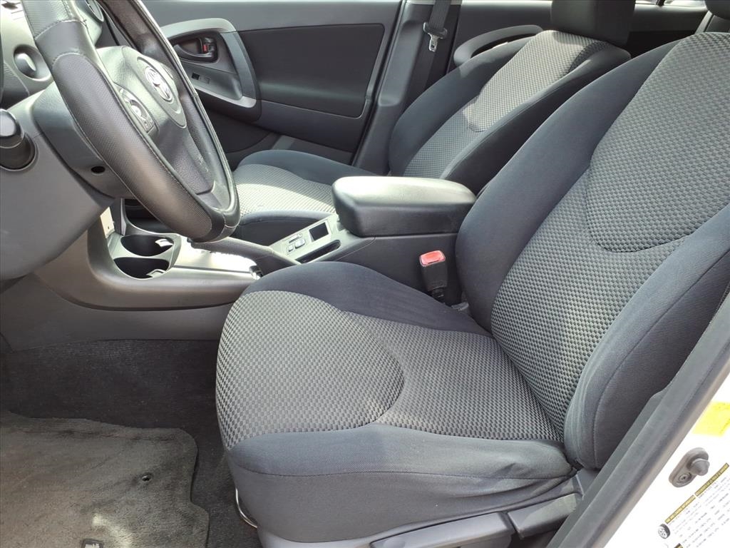 Toyota RAV4 Sport V6 2WD 2012