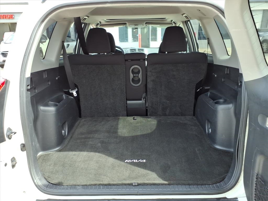 Toyota RAV4 Sport V6 2WD 2012