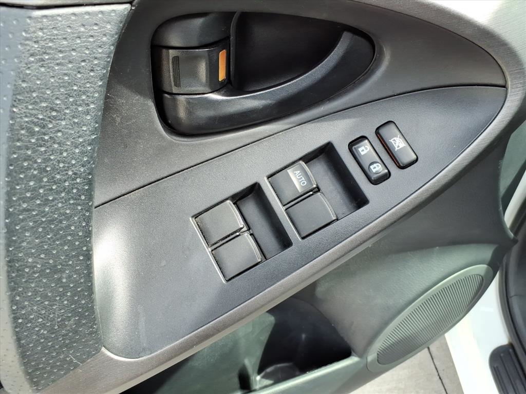 Toyota RAV4 Sport V6 2WD 2012