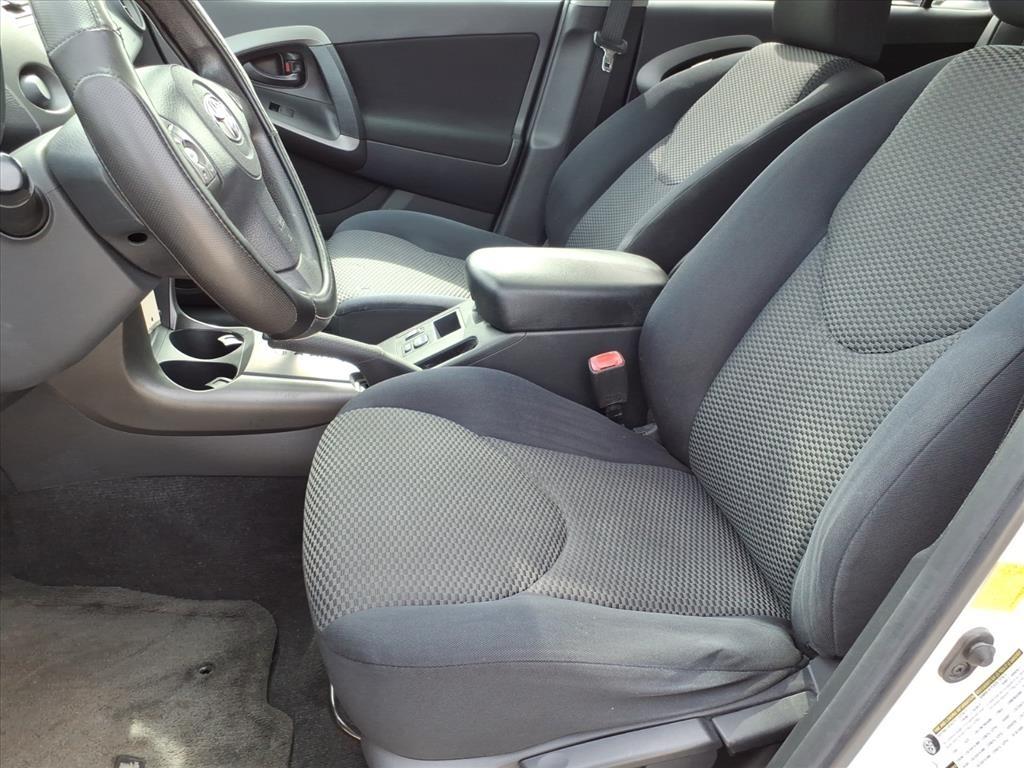 Toyota RAV4 Sport V6 2WD 2012