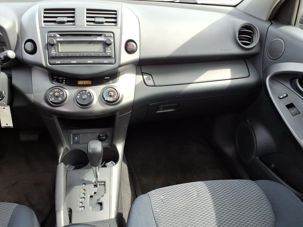 Toyota RAV4 Sport V6 2WD 2012