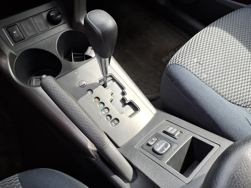 Toyota RAV4 Sport V6 2WD 2012