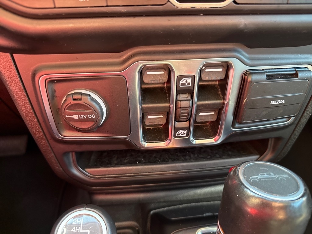 2023 Jeep Gladiator High Altitude photo 15