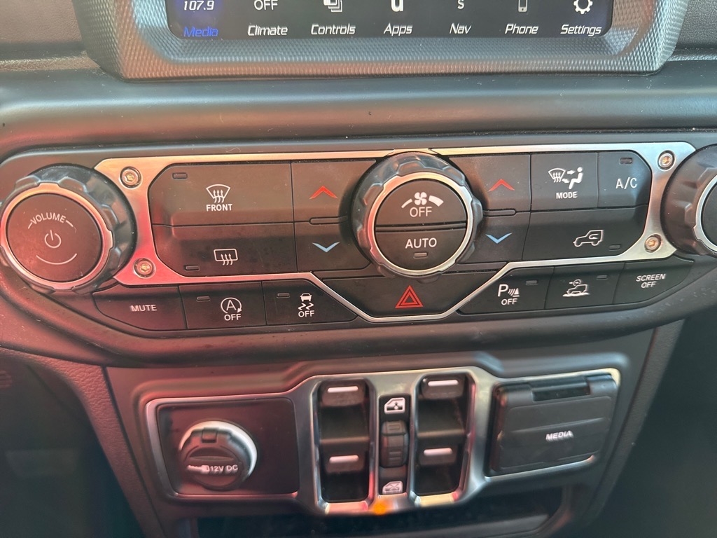 2023 Jeep Gladiator High Altitude photo 16
