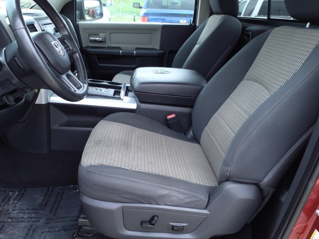 RAM 1500 SLT LWB 4WD 2012