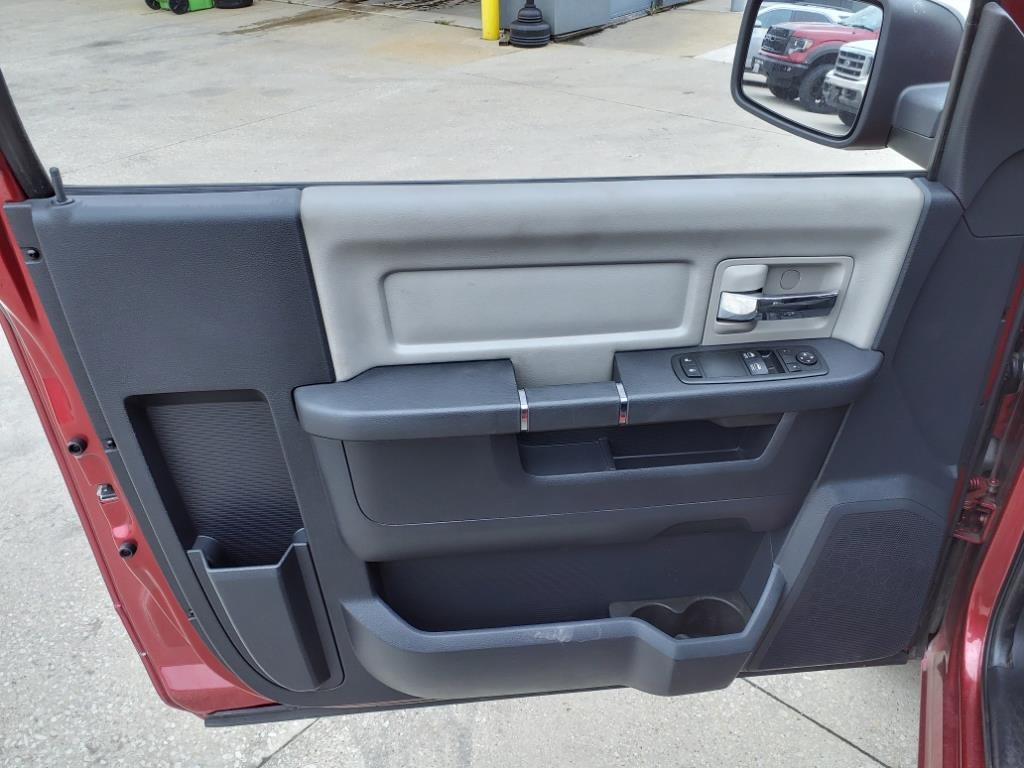 RAM 1500 SLT LWB 4WD 2012