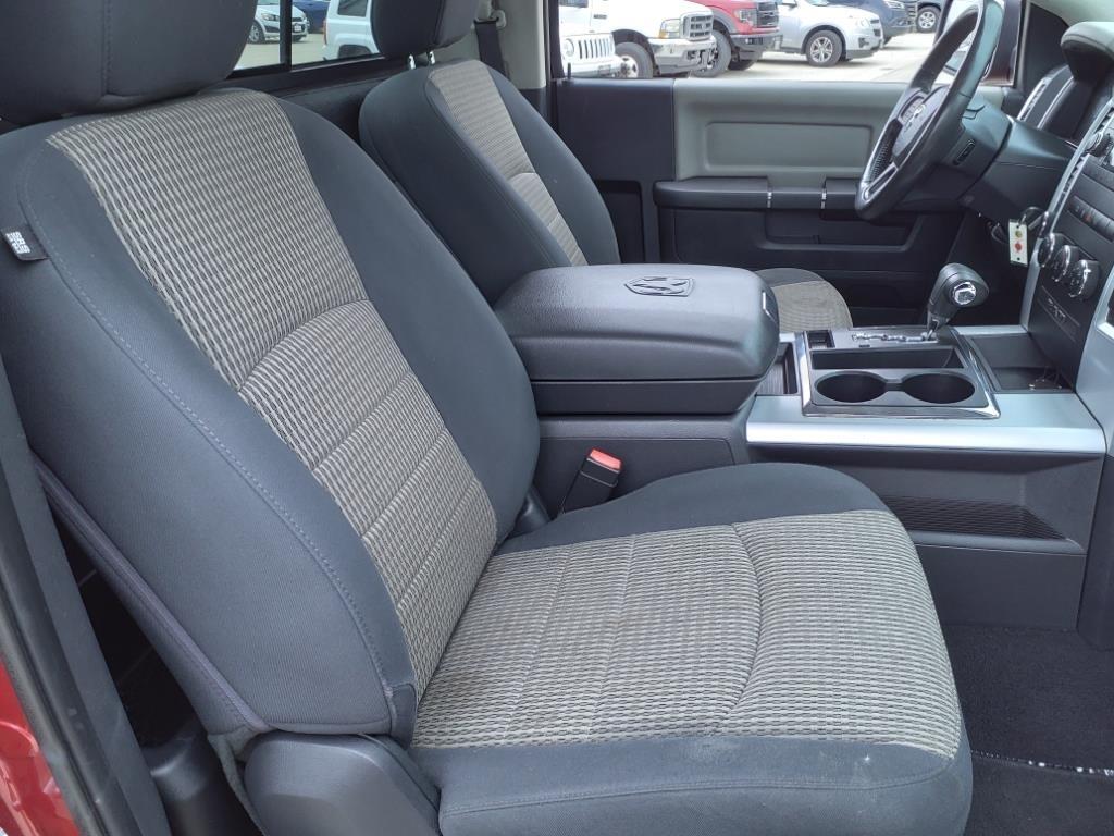 RAM 1500 SLT LWB 4WD 2012