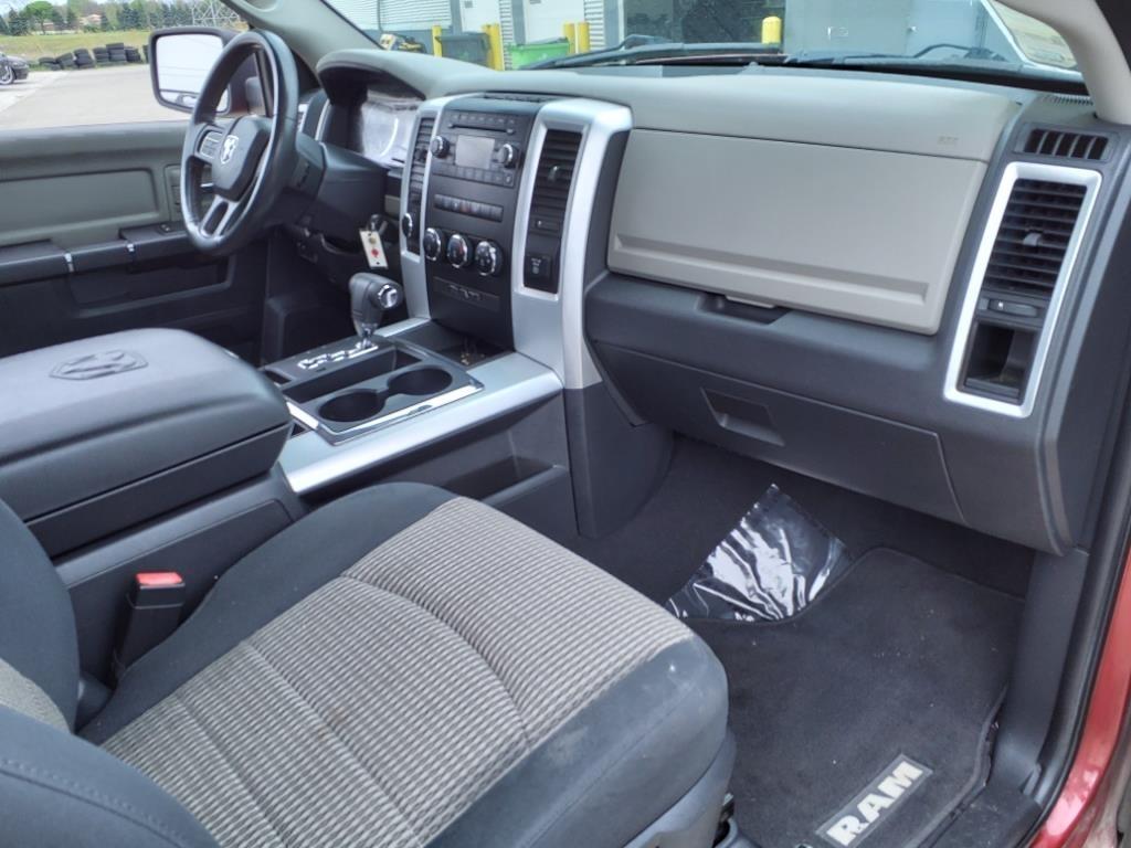 RAM 1500 SLT LWB 4WD 2012