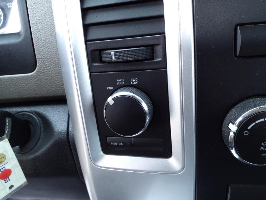 RAM 1500 SLT LWB 4WD 2012