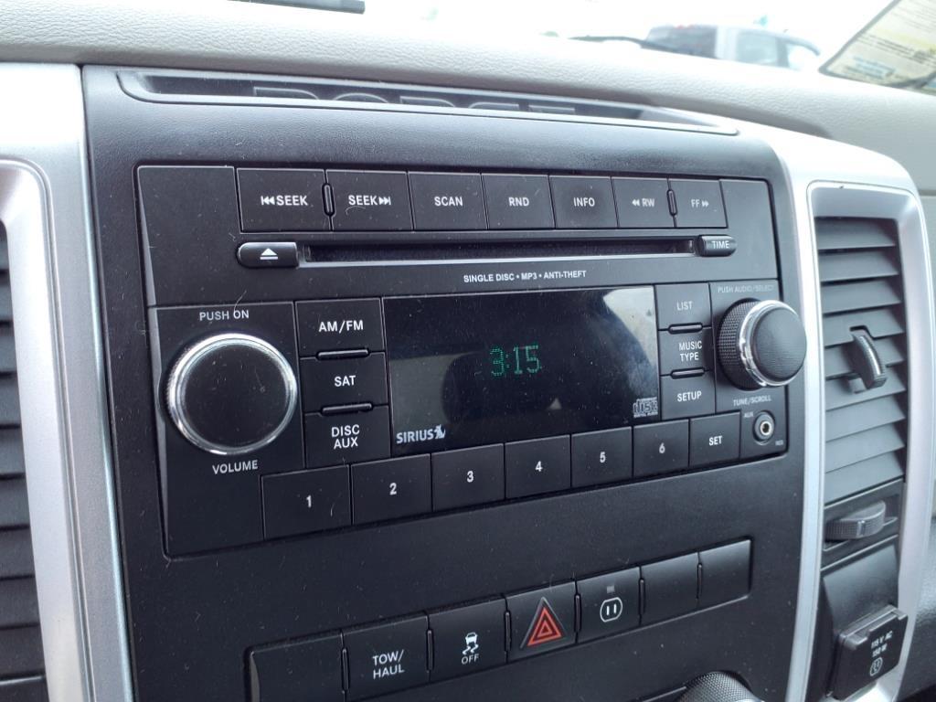 RAM 1500 SLT LWB 4WD 2012