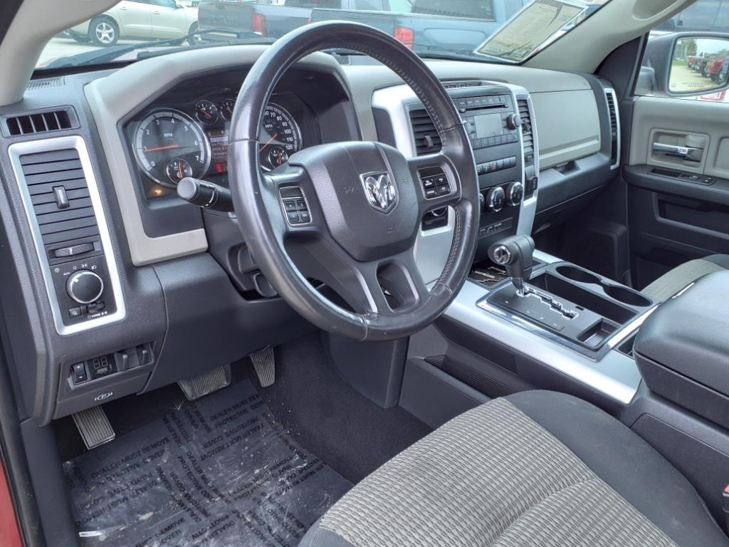 RAM 1500 SLT LWB 4WD 2012
