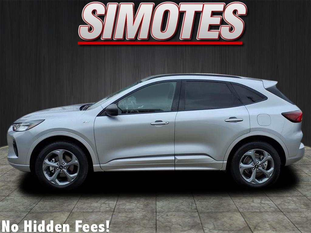 2024 Ford Escape ST-Line photo 4