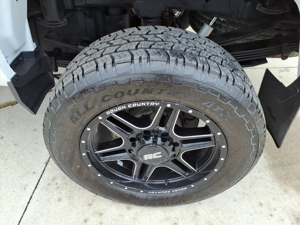 Chevrolet Silverado 3500HD Work Truck Double Cab Long Box 4WD 2016