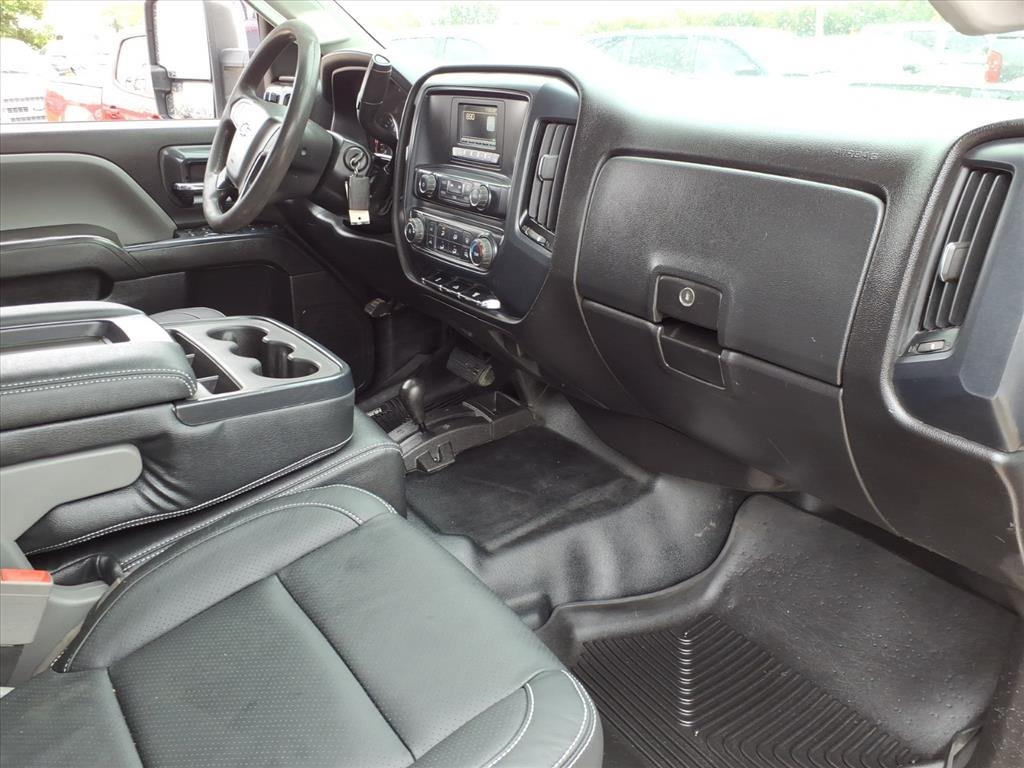 Chevrolet Silverado 3500HD Work Truck Double Cab Long Box 4WD 2016