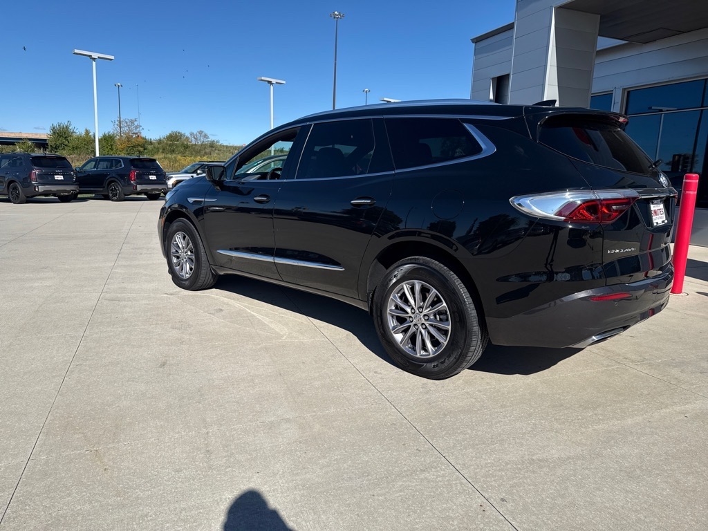 Buick Enclave Premium FWD 2024 Buick Enclave Premium FWD 2024