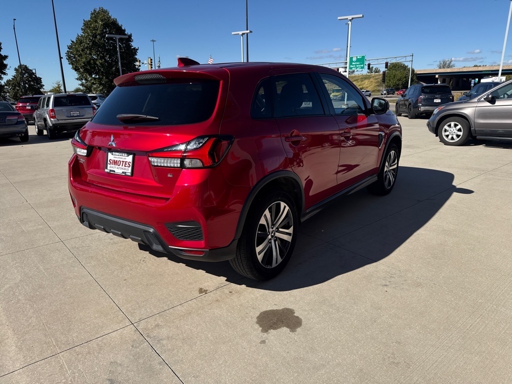Mitsubishi Outlander Sport 2.0 ES 4WD 2024 Mitsubishi Outlander Sport 2.0 ES 4WD 2024