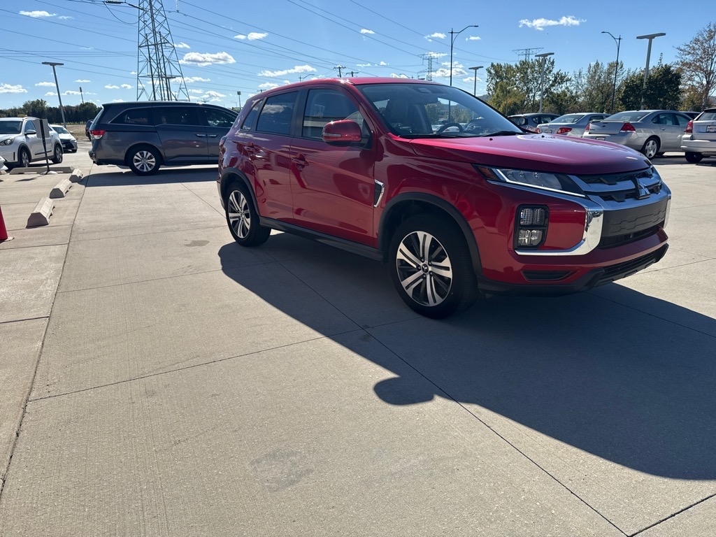 Mitsubishi Outlander Sport 2.0 ES 4WD 2024 Mitsubishi Outlander Sport 2.0 ES 4WD 2024