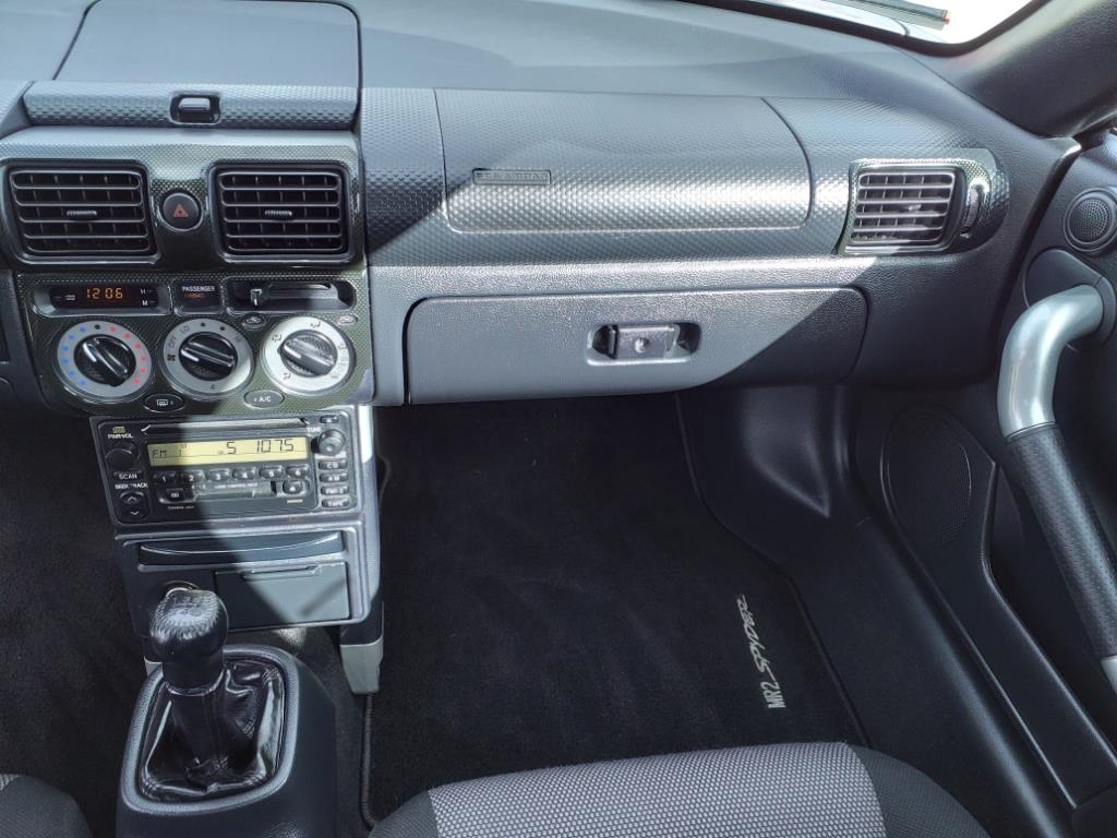 Toyota MR2 Spyder Base 2001 Toyota MR2 Spyder Base 2001