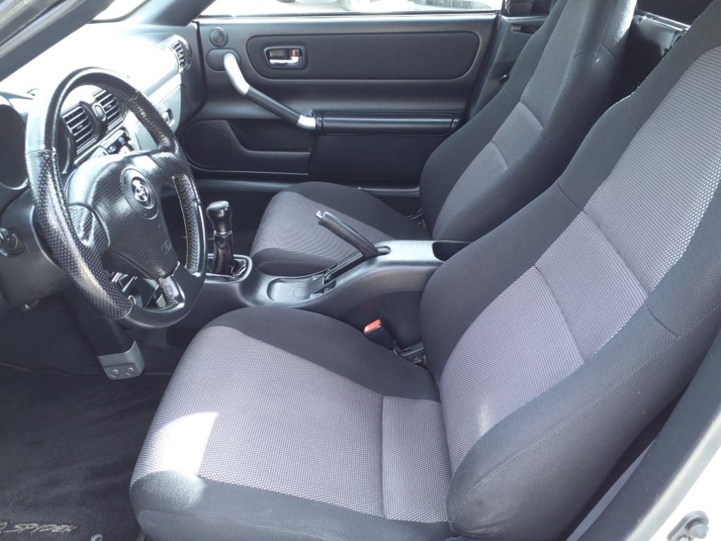 Toyota MR2 Spyder Base 2001 Toyota MR2 Spyder Base 2001