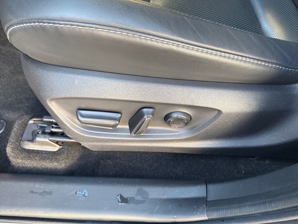 Toyota Crown Limited 2024 Toyota Crown Limited 2024