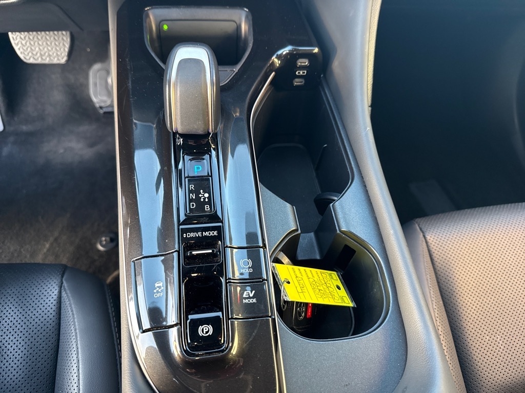 Toyota Crown Limited 2024 Toyota Crown Limited 2024