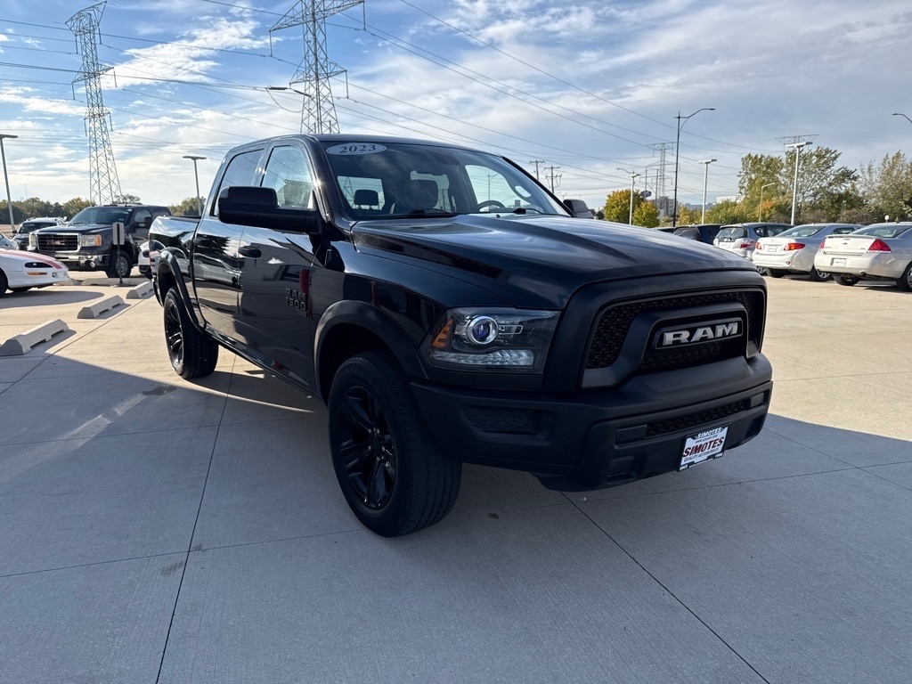 RAM 1500 Classic Tradesman Crew Cab SWB 4WD 2023 RAM 1500 Classic Tradesman Crew Cab SWB 4WD 2023