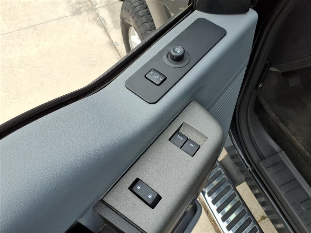 Ford F-250 SD XLT SuperCab 4WD 2011 Ford F-250 SD XLT SuperCab 4WD 2011