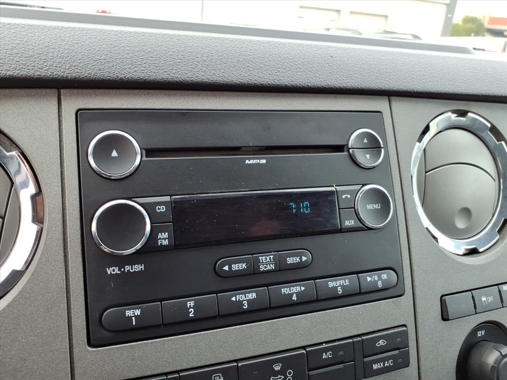 Ford F-250 SD XLT SuperCab 4WD 2011 Ford F-250 SD XLT SuperCab 4WD 2011