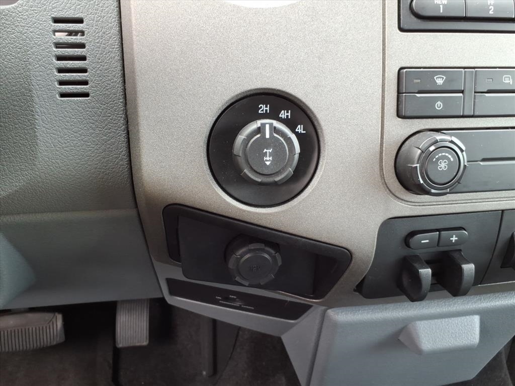 Ford F-250 SD XLT SuperCab 4WD 2011 Ford F-250 SD XLT SuperCab 4WD 2011