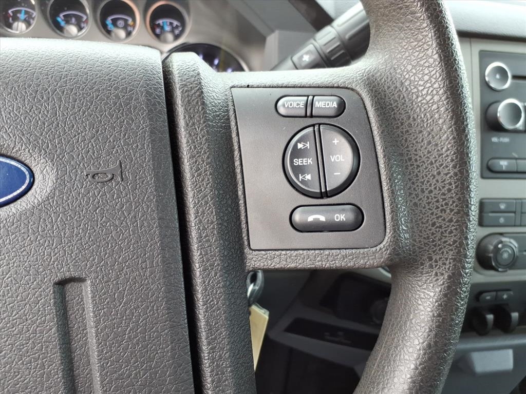 Ford F-250 SD XLT SuperCab 4WD 2011 Ford F-250 SD XLT SuperCab 4WD 2011