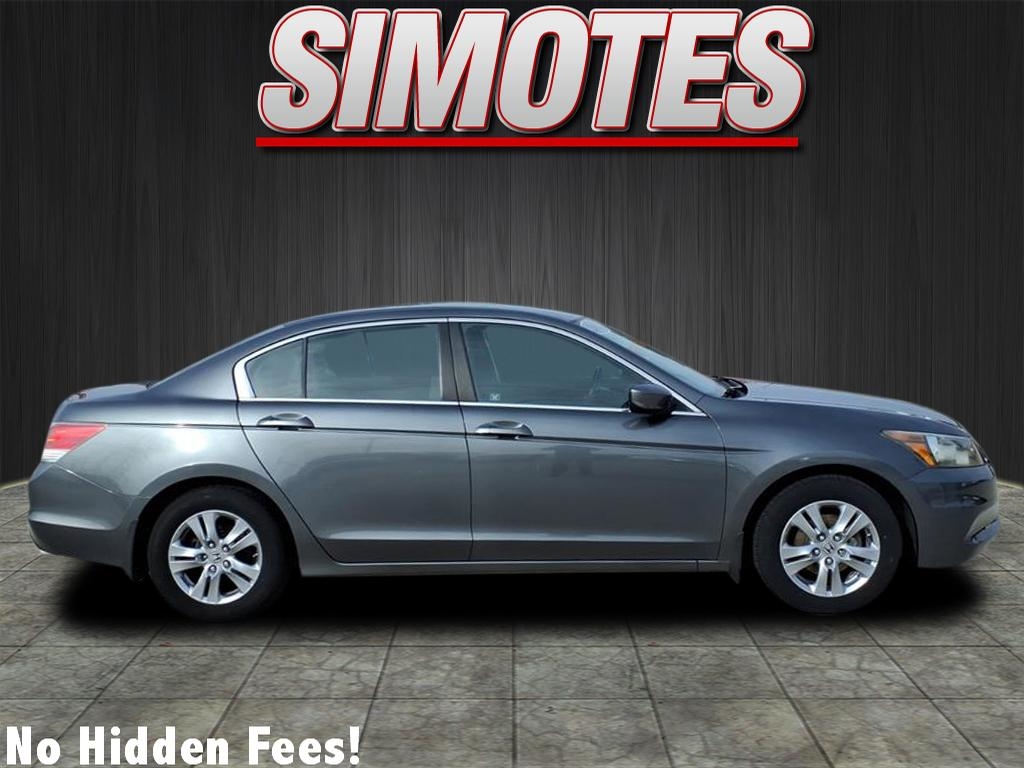 2012 Honda Accord LX-P photo 2