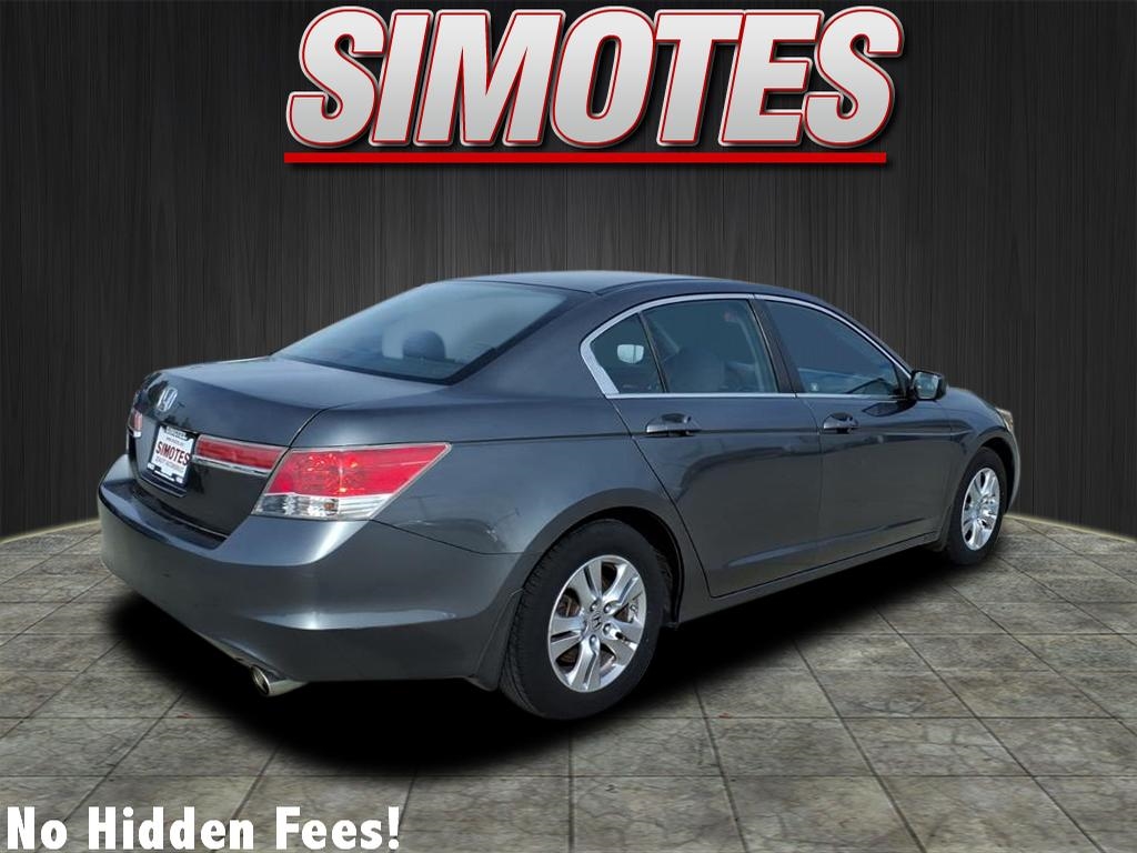 2012 Honda Accord LX-P photo 3