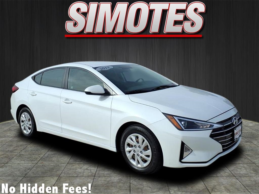 2019 Hyundai Elantra SE