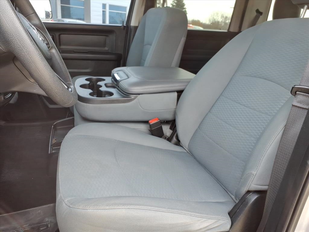 RAM 2500 Tradesman Crew Cab SWB 4WD 2018