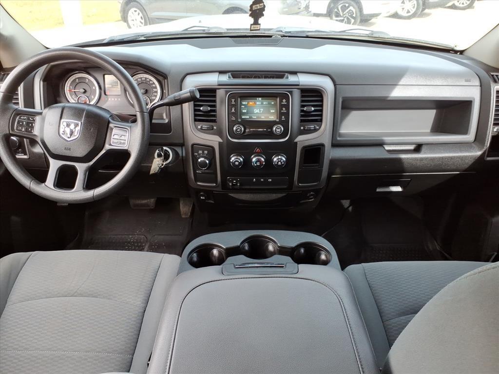 RAM 2500 Tradesman Crew Cab SWB 4WD 2018