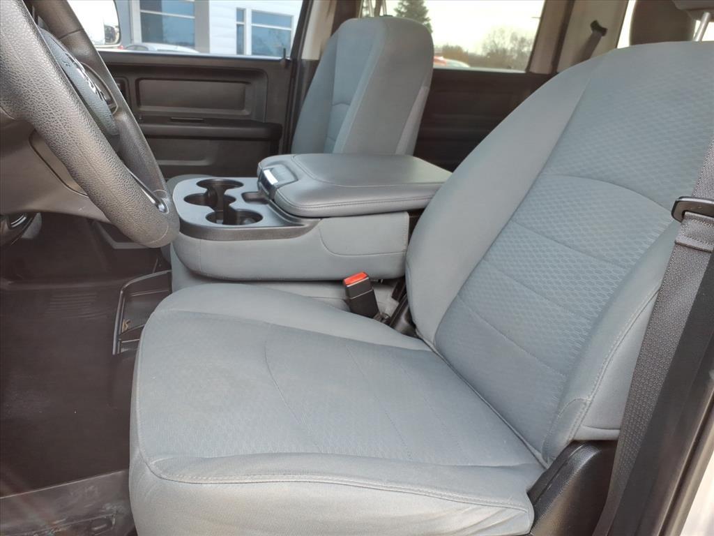 RAM 2500 Tradesman Crew Cab SWB 4WD 2018