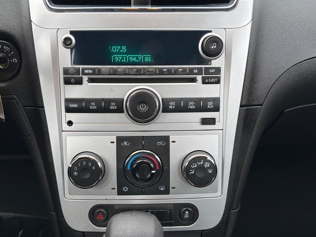 Chevrolet Malibu 1LT 2012