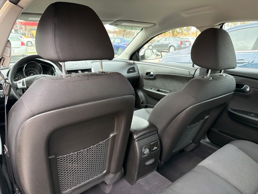 Chevrolet Malibu 1LT 2012