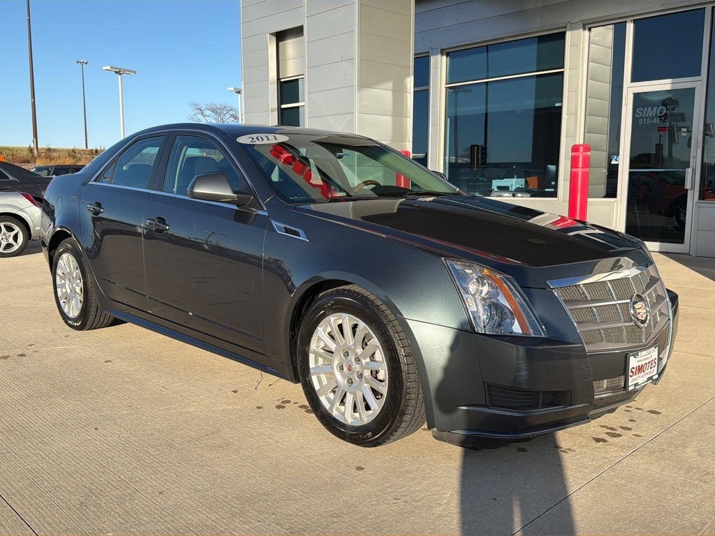2011 Cadillac CTS Luxury photo 2