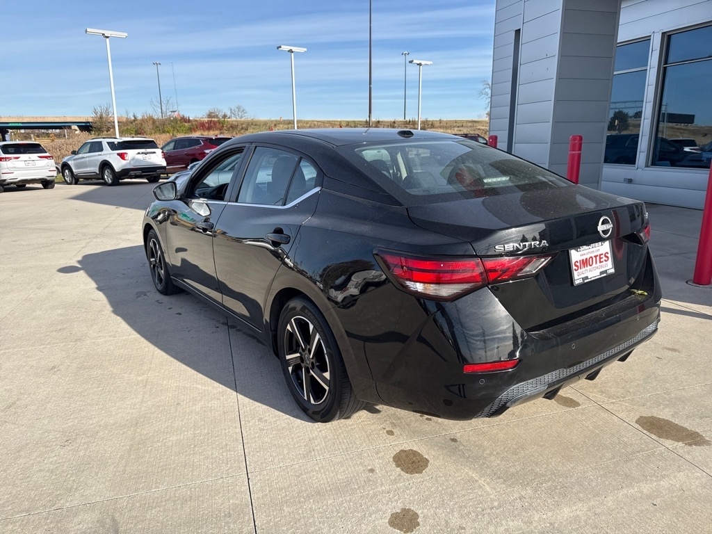 Nissan Sentra SV 2024